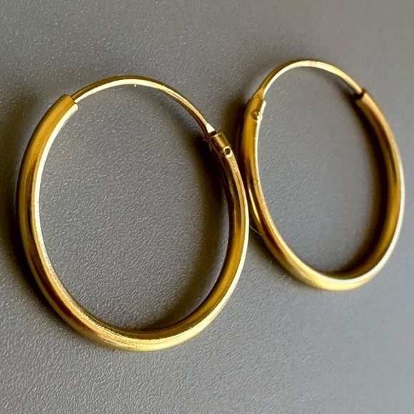Sterling Silver Hoop Earrings 16mm - Picture 6 of 7